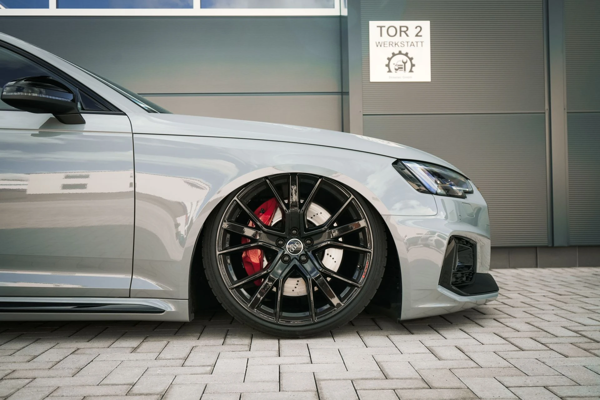 Audi RS4 B9 - Projekt Bild