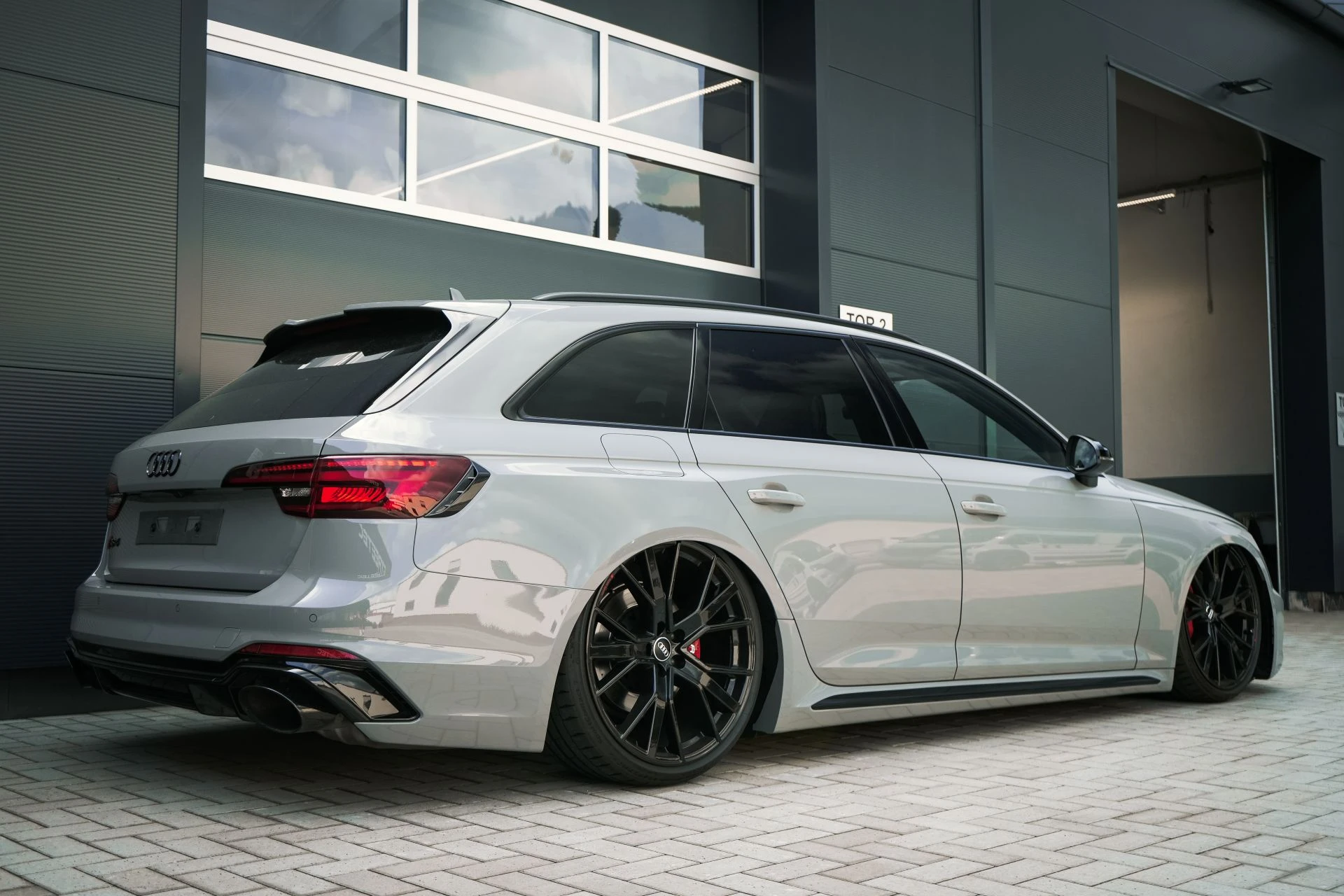 Audi RS4 B9 - Projekt Bild