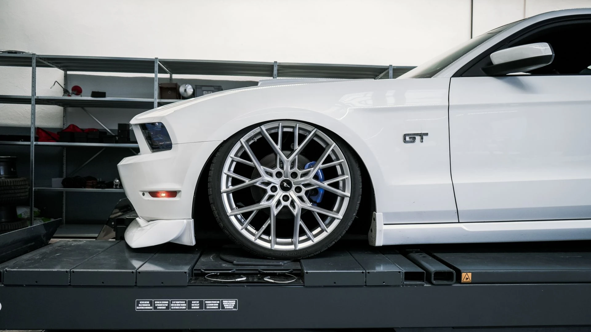 Ford Mustang S197 - Projekt Bild