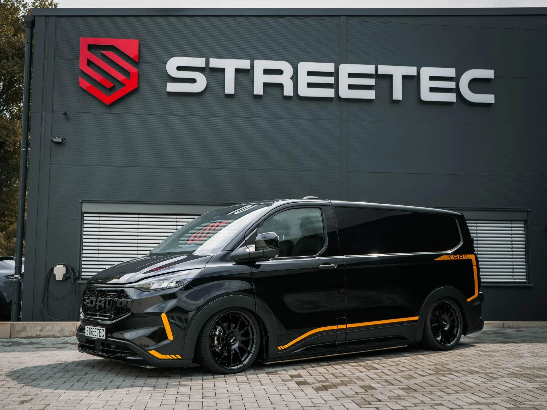 Ford Transit V710 Trail Performance - Projekt Bild