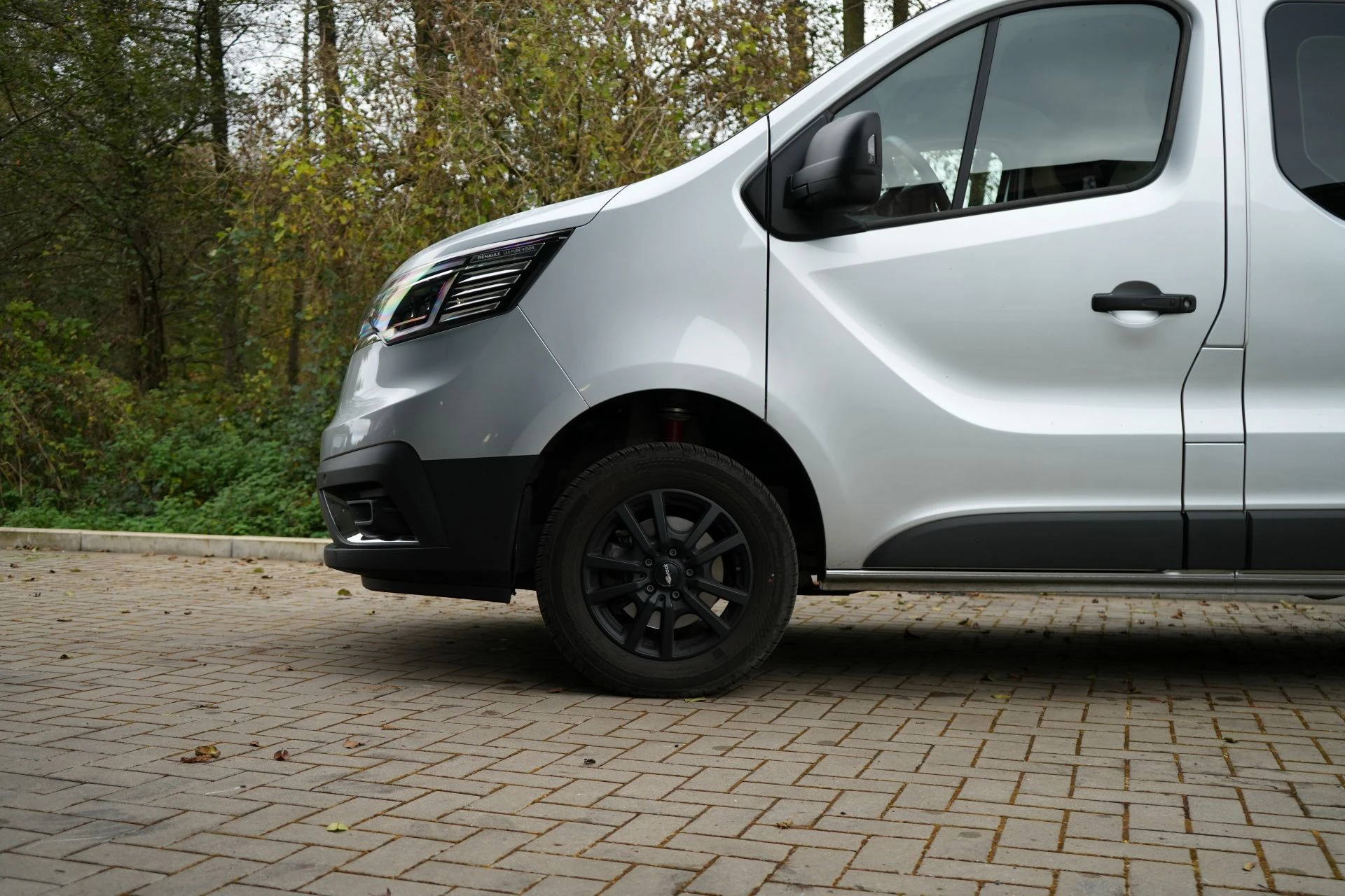 Renault Trafic Kompanja silver - Projekt Bild