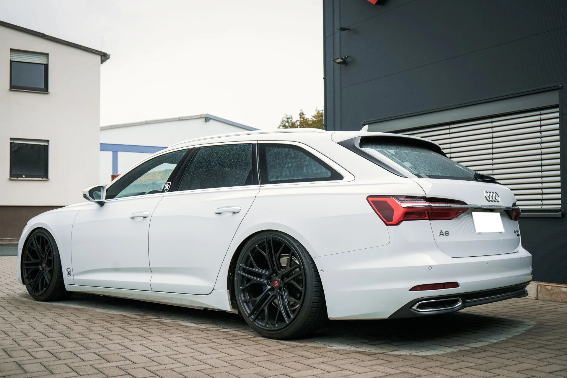 Audi A6 Avant C8 - ultraLOW - Projekt Bild