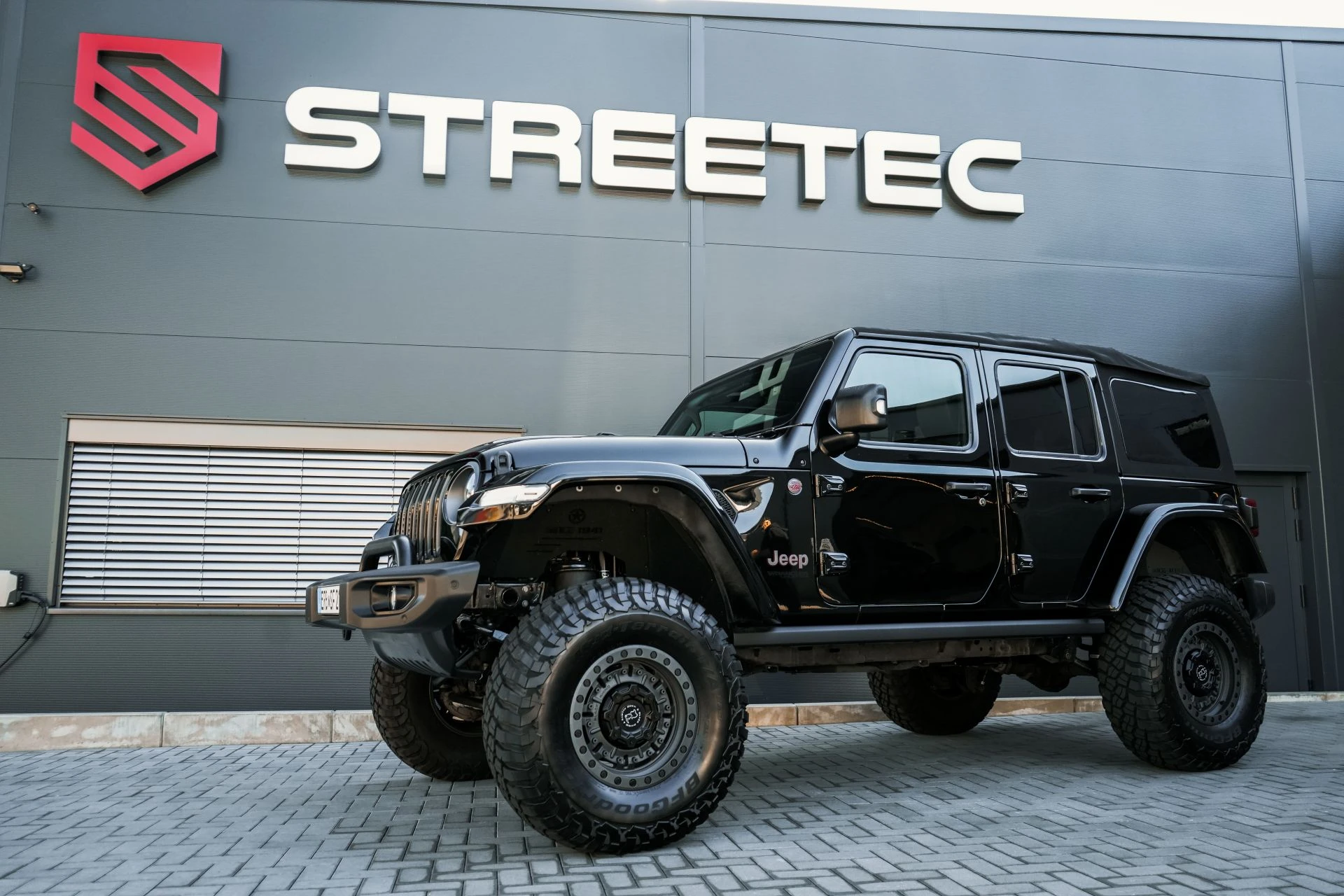Jeep Wrangler Rubicon - Projekt Bild