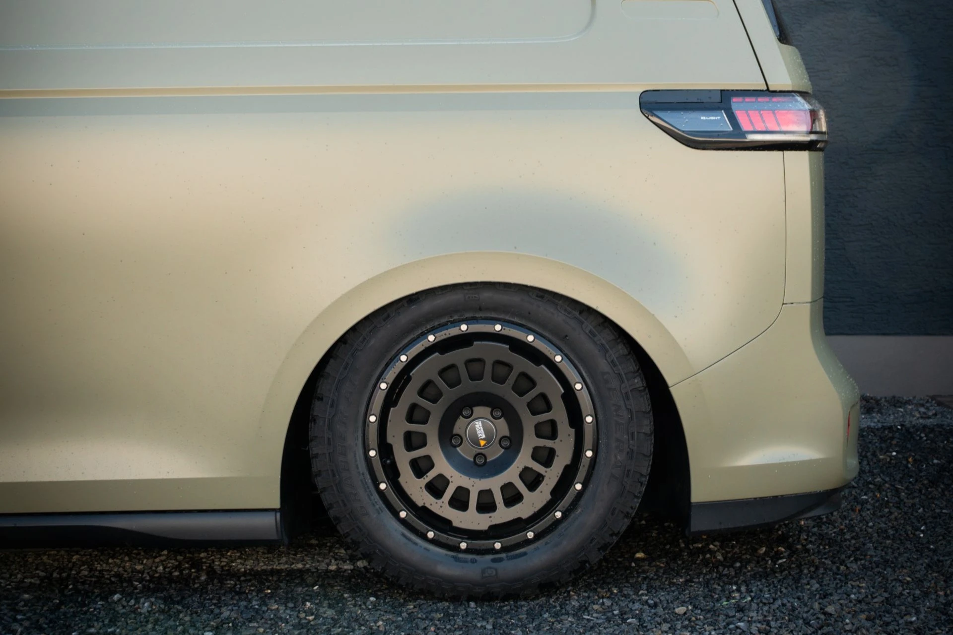 VW ID. Buzz OLIVE - Projekt Bild