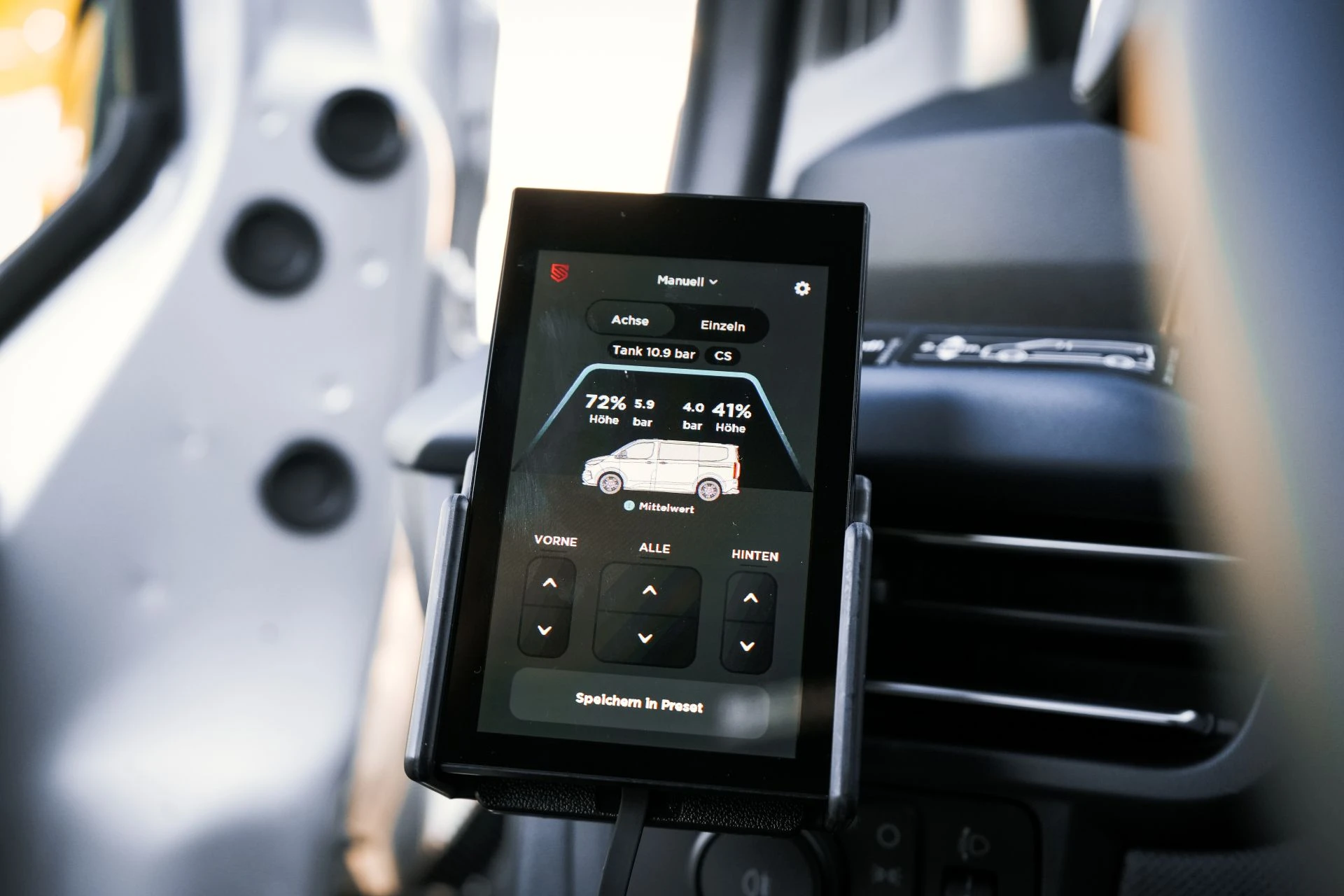 Ford Transit V710 Nugget silver - Projekt Bild