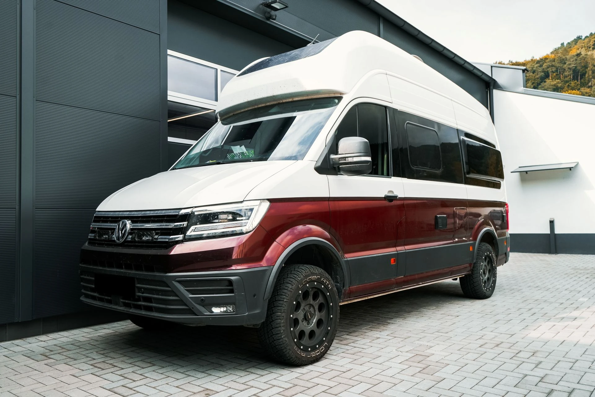 VW Grand California 600 red&white - Projekt Bild