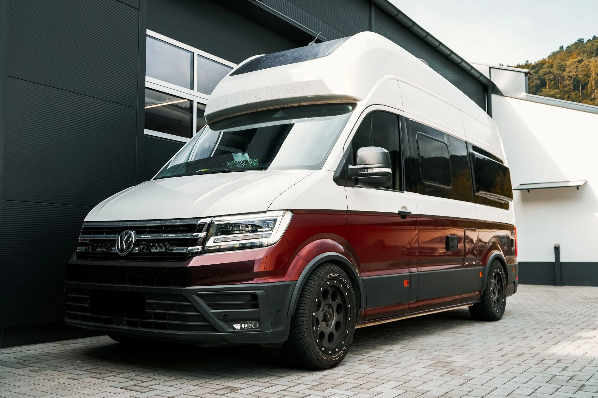 VW Grand California 600 red&white - Projekt Bild