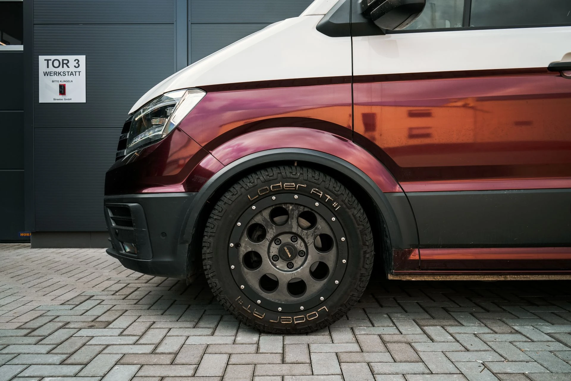 VW Grand California 600 red&white - Projekt Bild