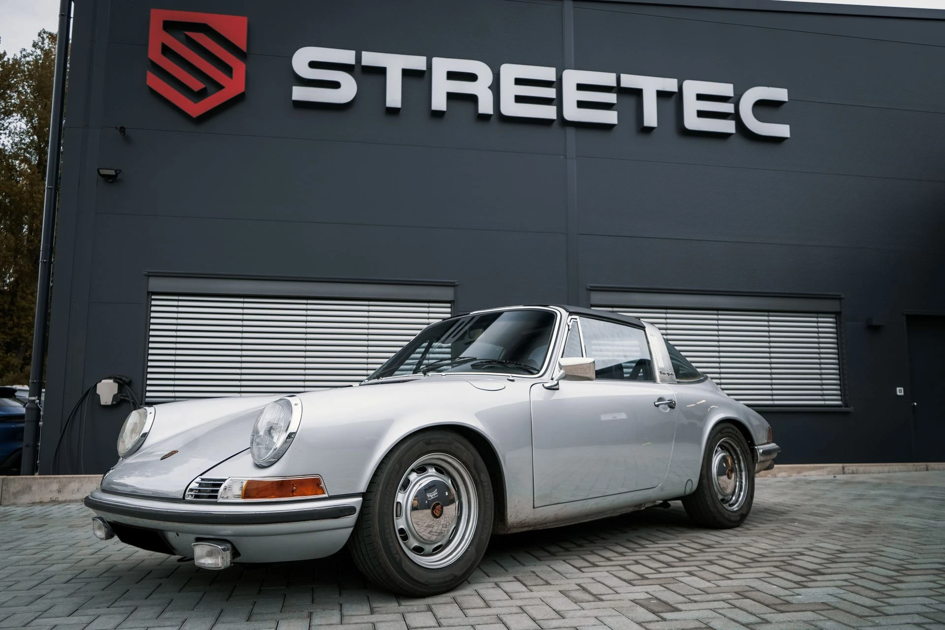 Porsche 911 T 2.4 Targa - Projekt Bild