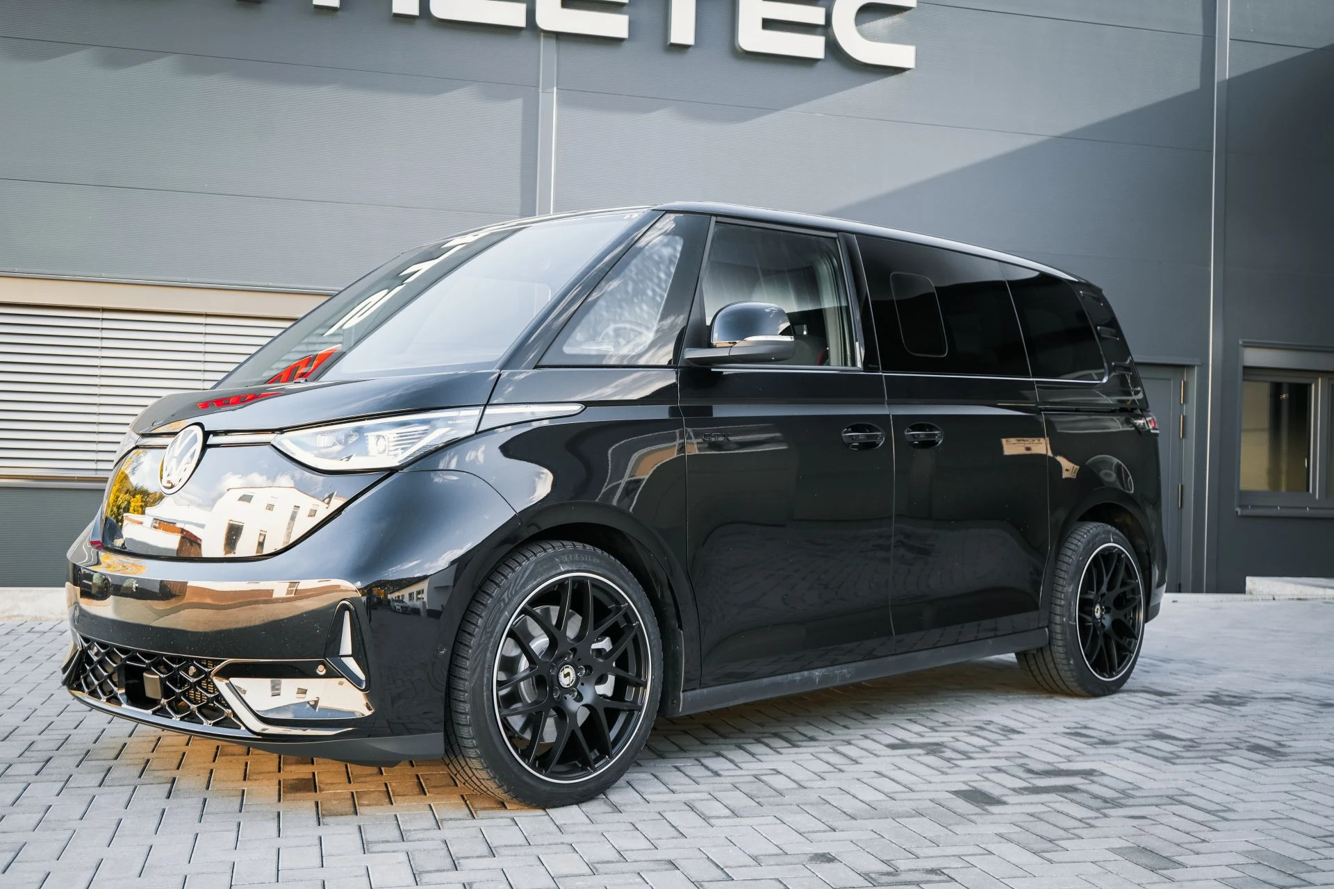 VW ID. Buzz GTX Black&Black - Projekt Bild