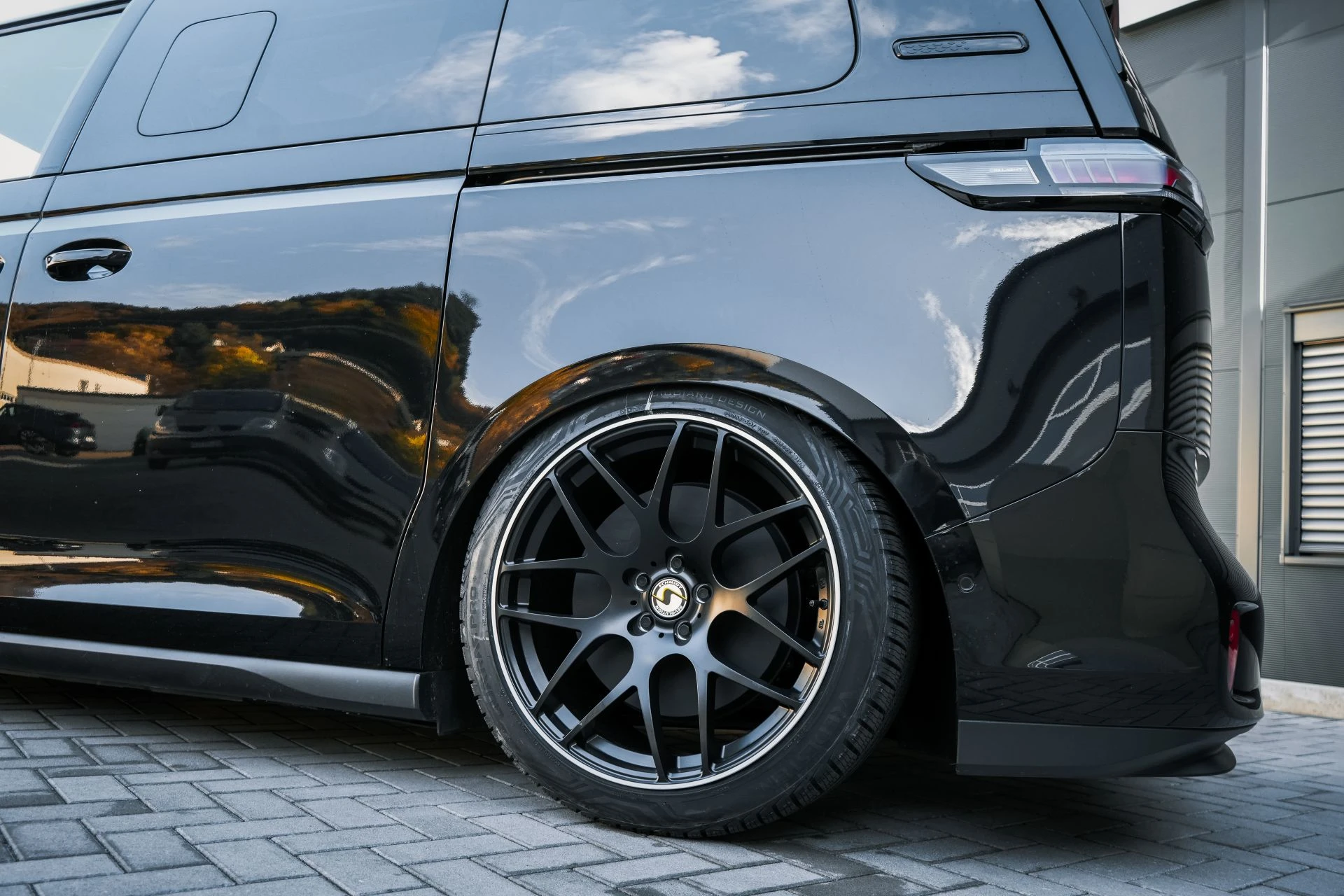 VW ID. Buzz GTX Black&Black - Projekt Bild