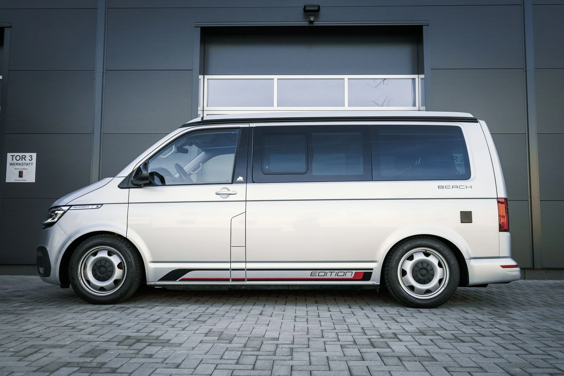 VW T6.1 California Beach Silver Star - Projekt Bild
