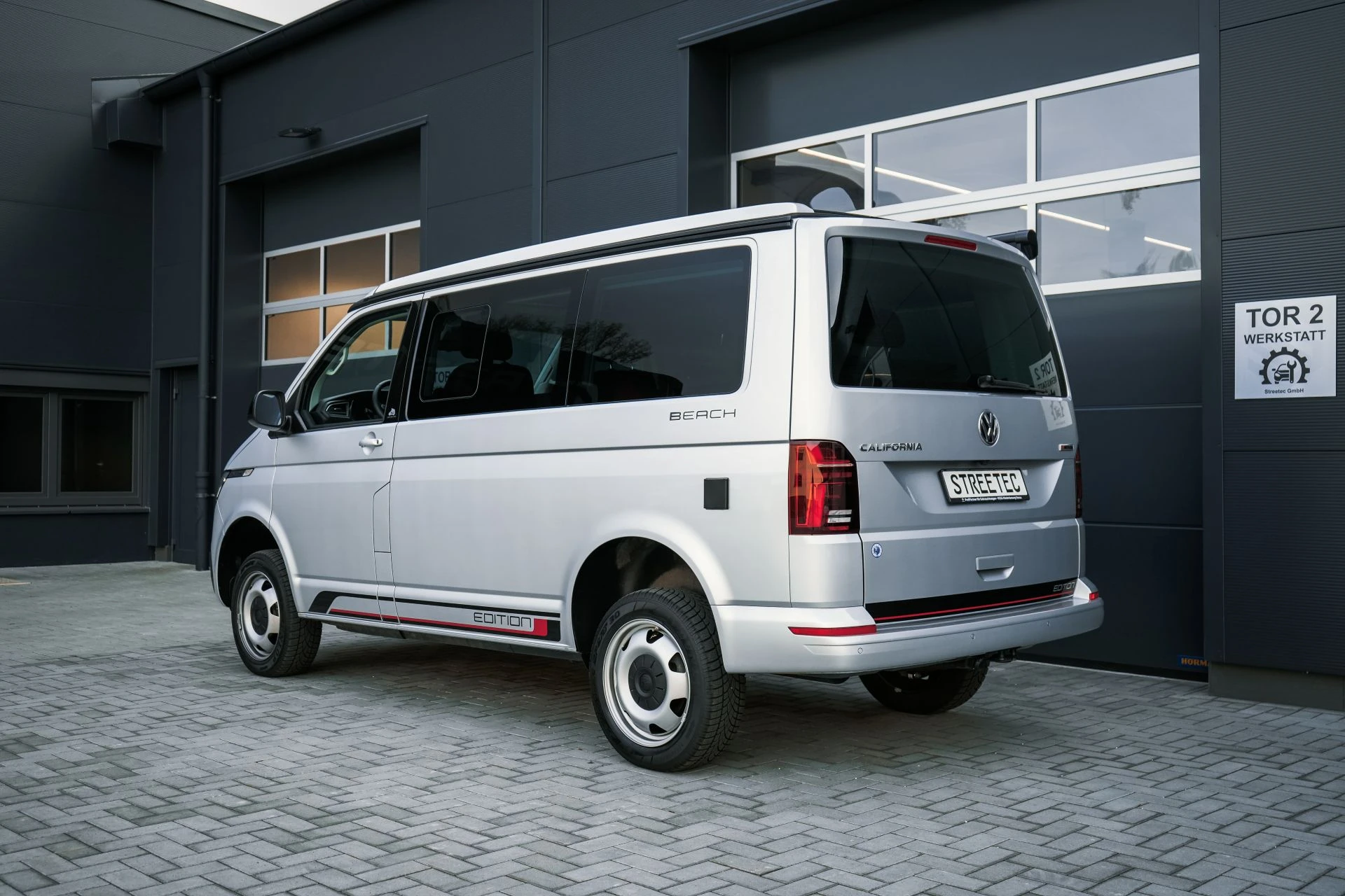 VW T6.1 California Beach Silver Star - Projekt Bild