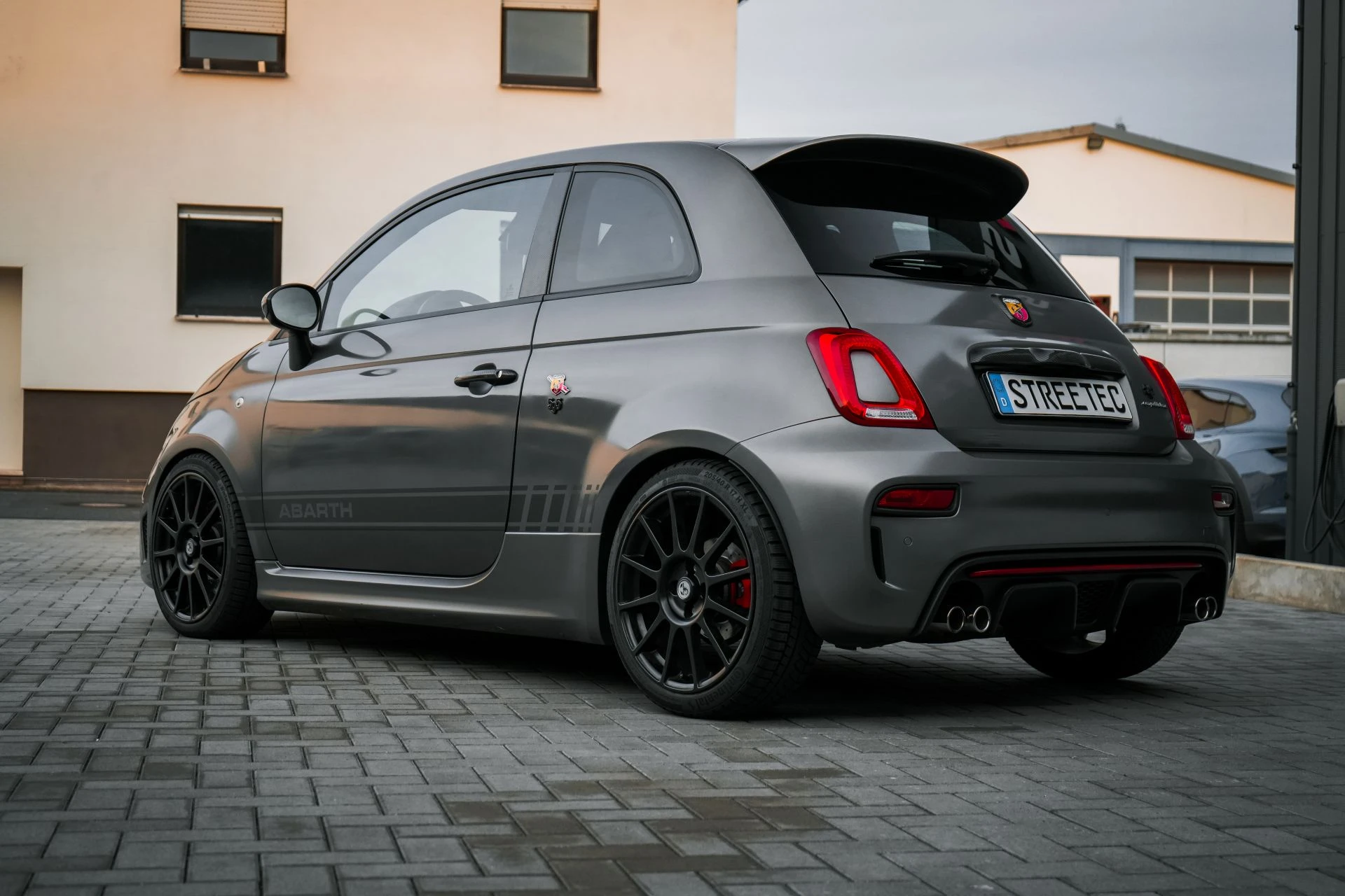 Abarth 595 GREY - Projekt Bild