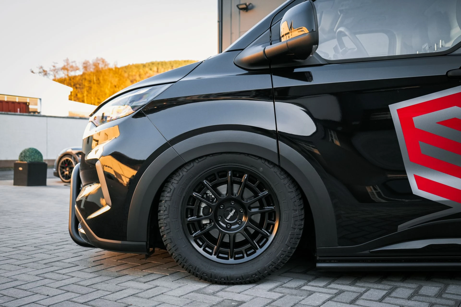 Ford Transit V710 Trail by Streetec - Projekt Bild