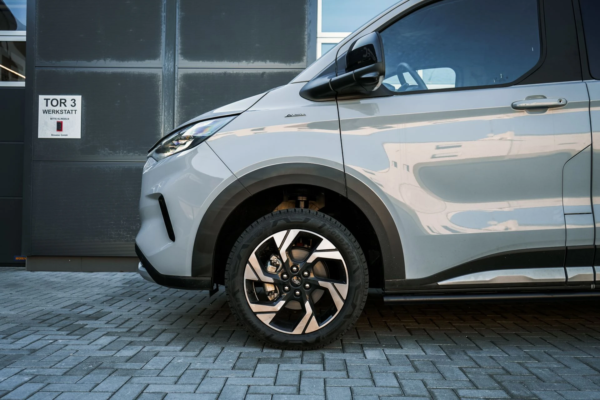 Ford Transit V710 Nugget <2m - Projekt Bild