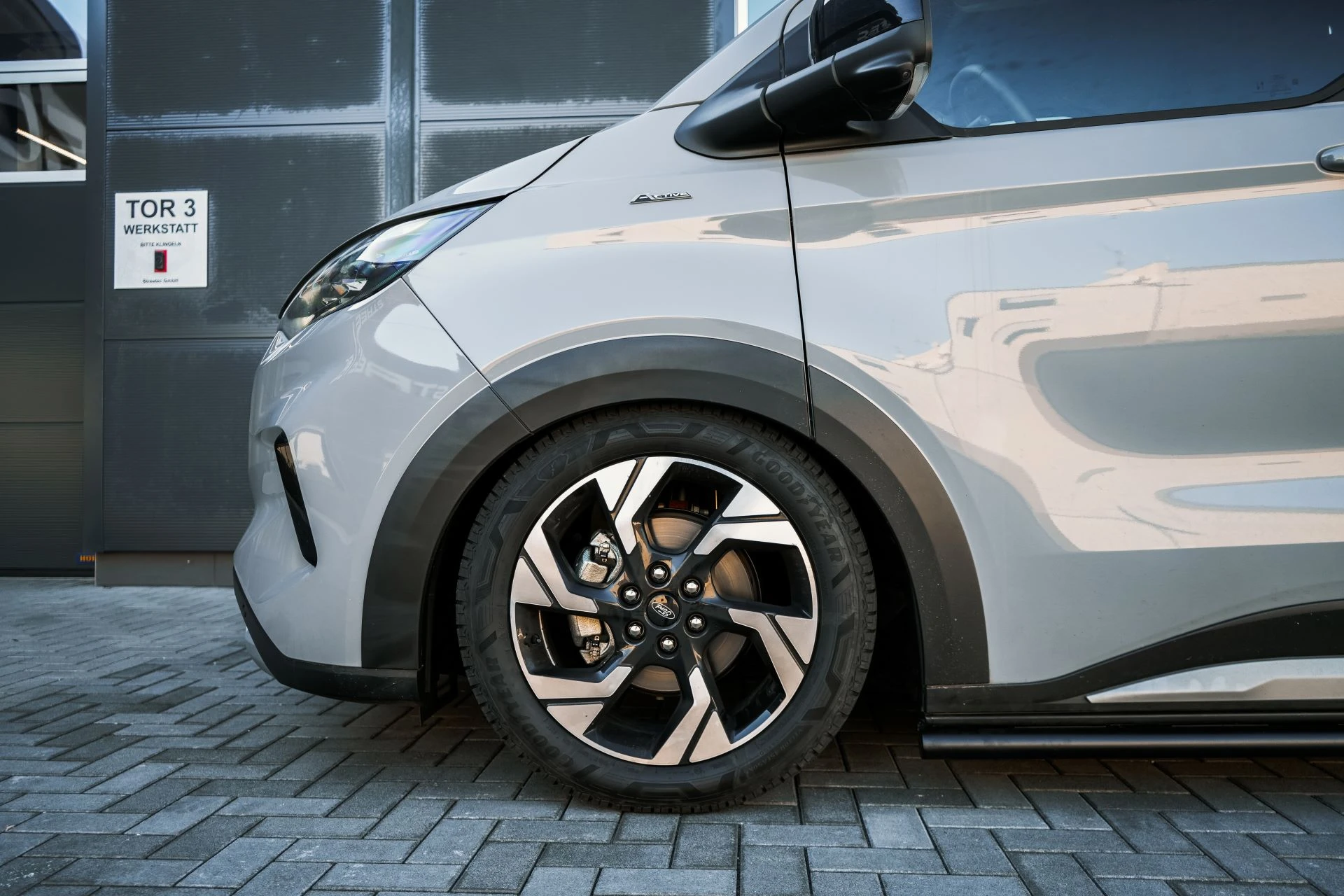 Ford Transit V710 Nugget <2m - Projekt Bild