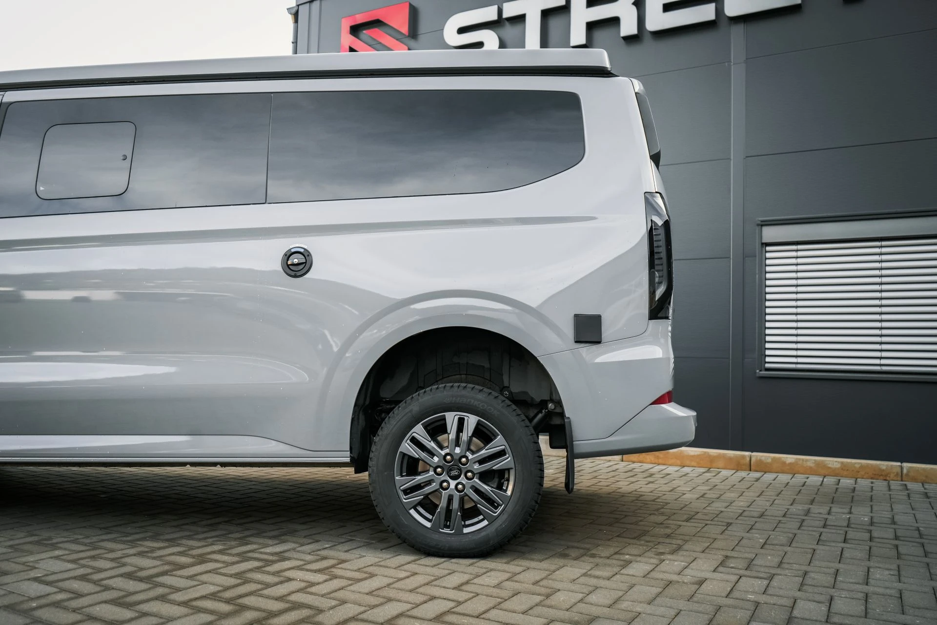 Ford Transit V710 Nugget FWD - Projekt Bild