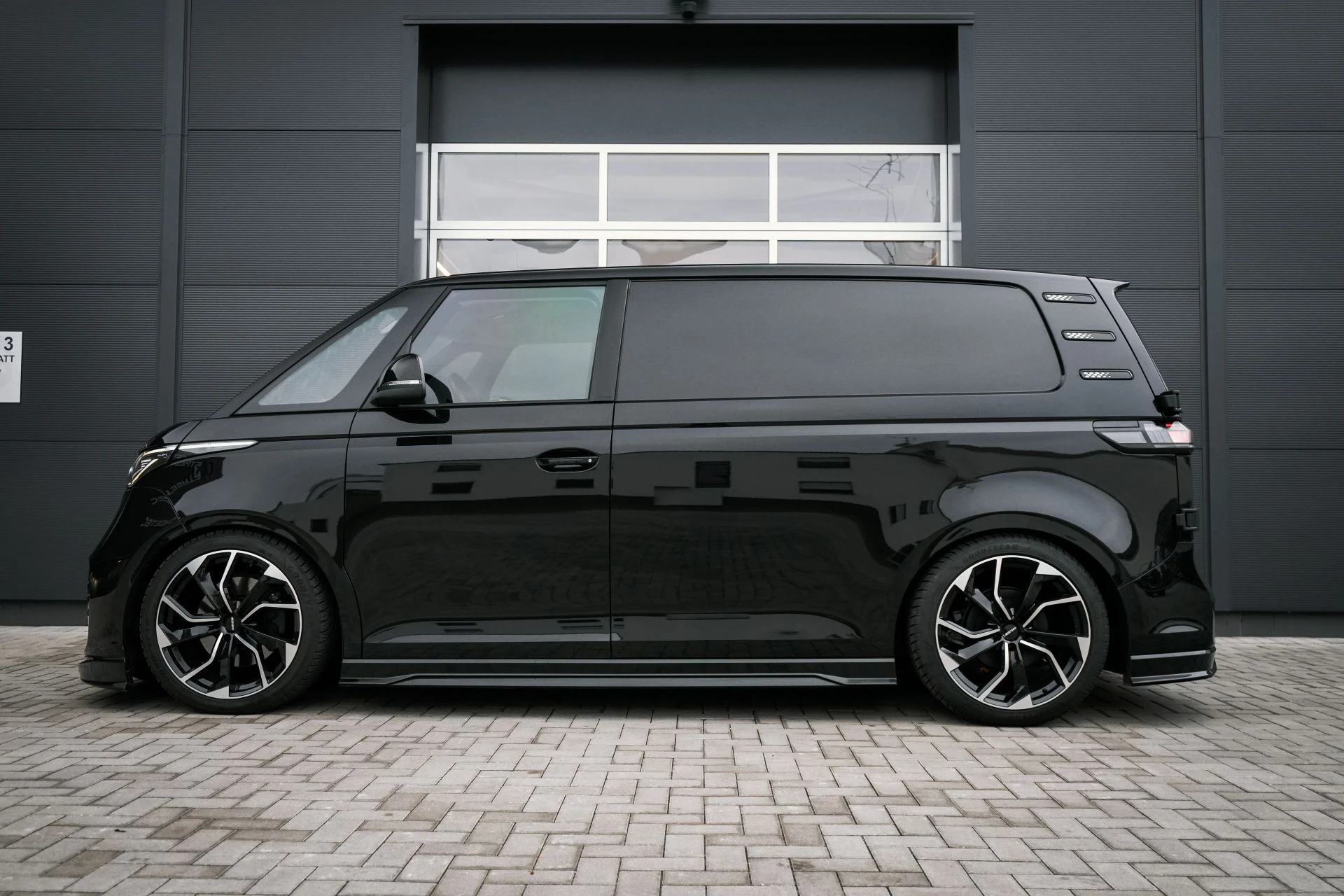 VW ID. Buzz Cargo Irmscher - Projekt Bild