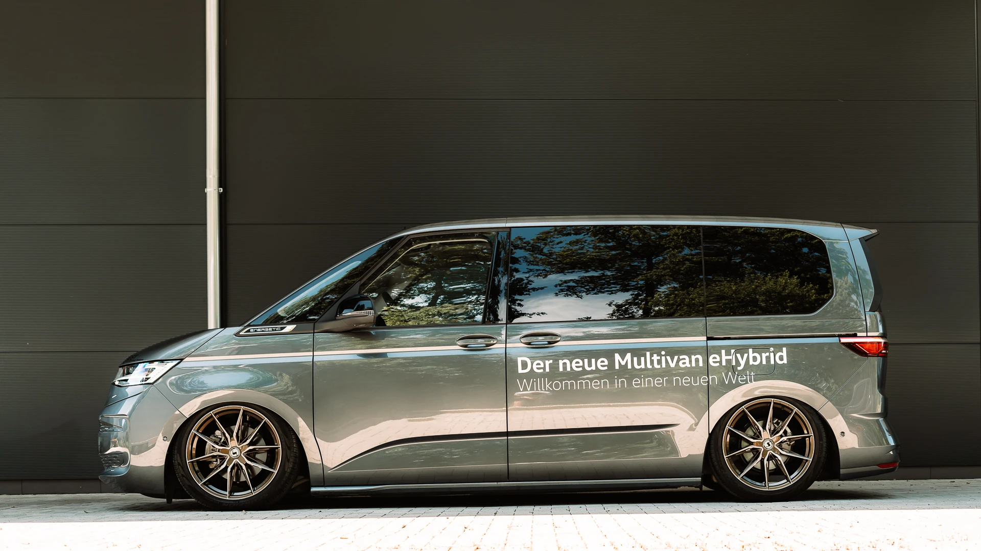 VW T7 Multivan Hybrid 20" - Projekt Bild