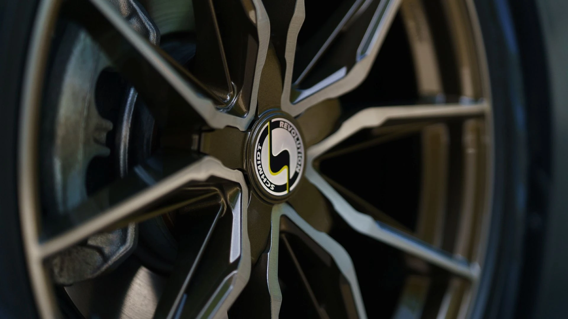 VW T7 Multivan Hybrid 20" - Projekt Bild