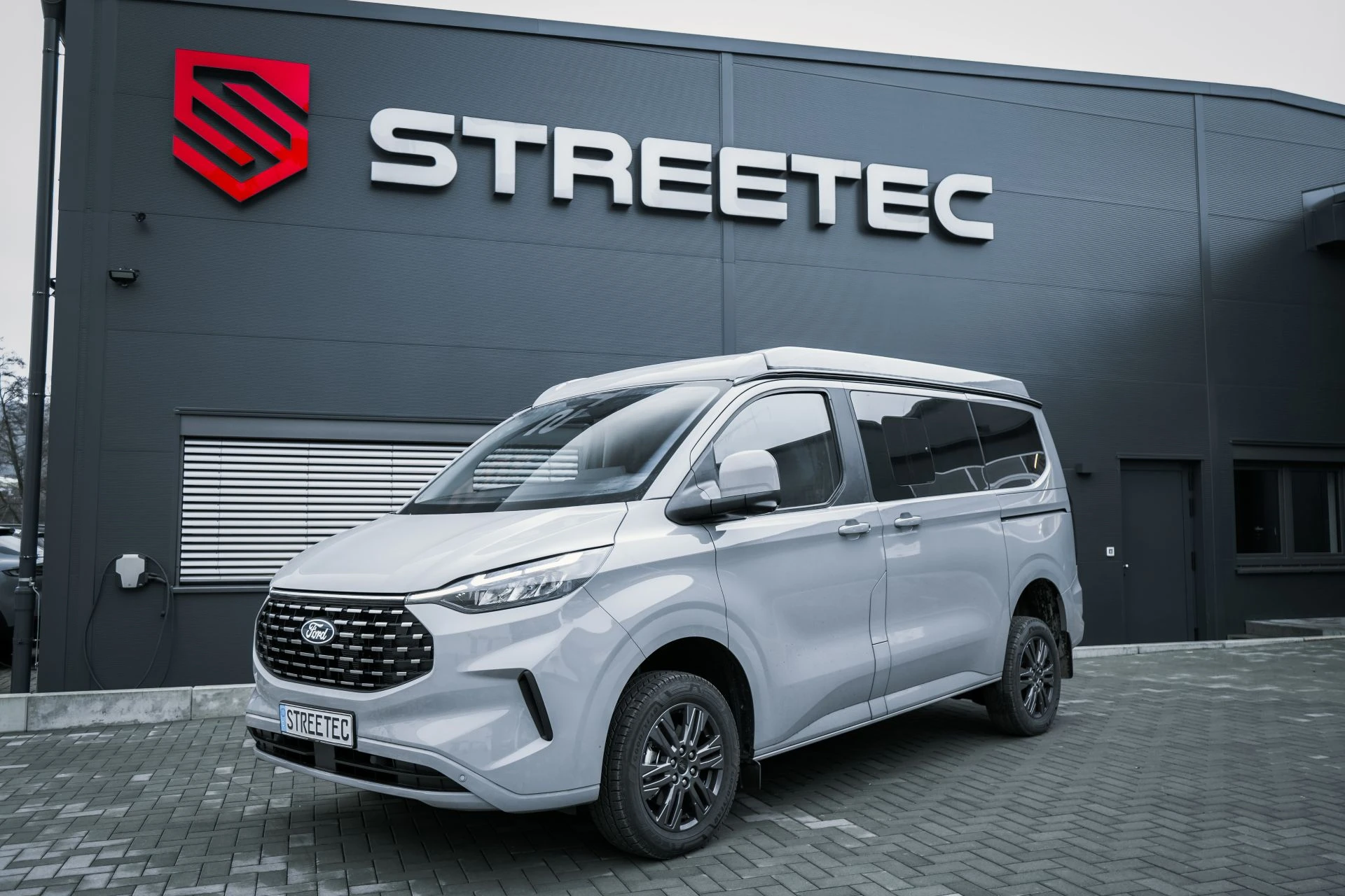 Ford Transit V710 Vanexxt by Discarvery - Projekt Bild