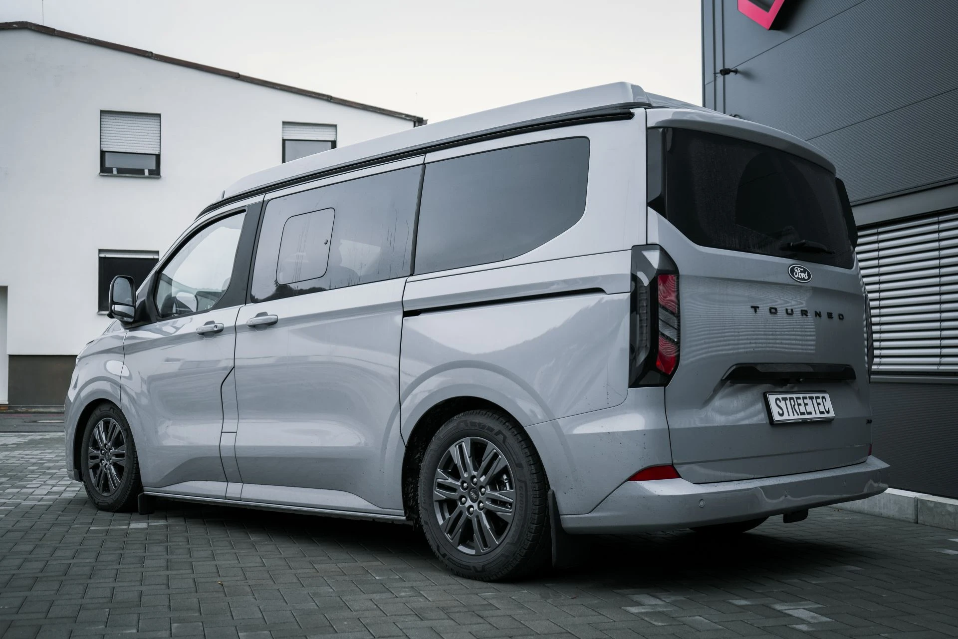 Ford Transit V710 Vanexxt by Discarvery - Projekt Bild
