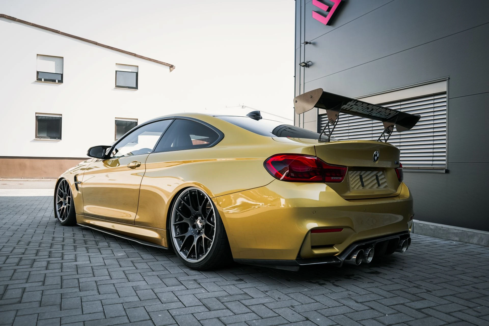BMW M4 F82 Air Lift & BBS - Projekt Bild