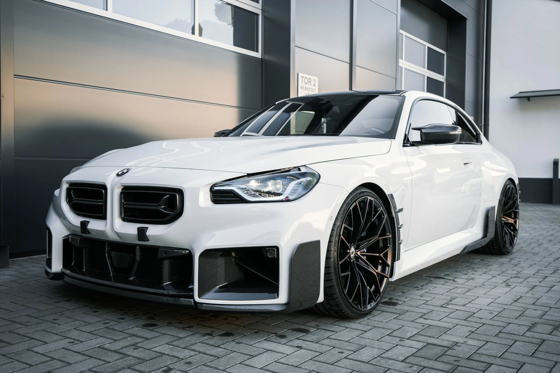 BMW M2 G87 White & Schmidt & Carbon - Projekt Bild