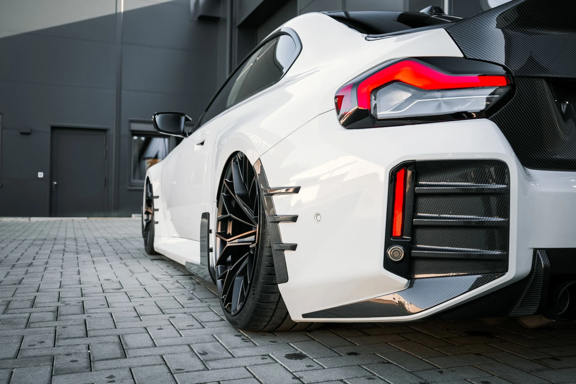 BMW M2 G87 White & Schmidt & Carbon - Projekt Bild