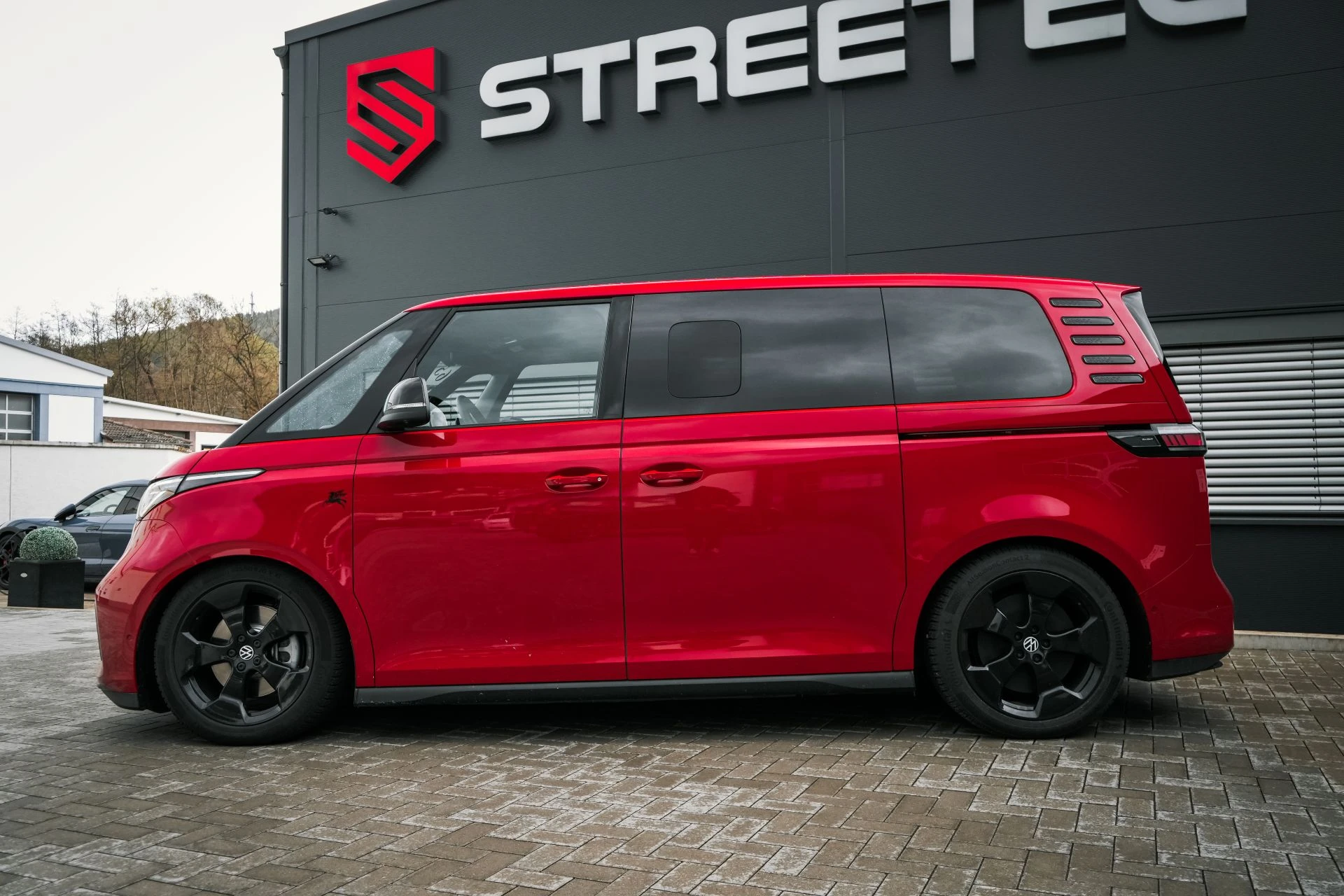 VW ID. Buzz GTX - #sixtyfivecustom - Projekt Bild