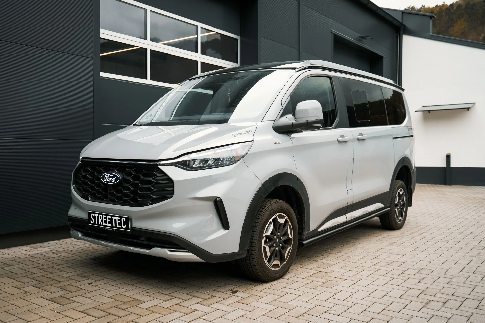Ford Transit V710 SpaceCamper  - Projekt Bild