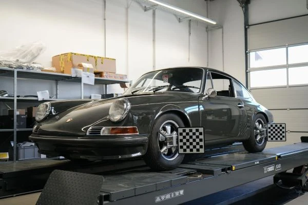 Porsche 911 F-Modell T 'Fuchs'