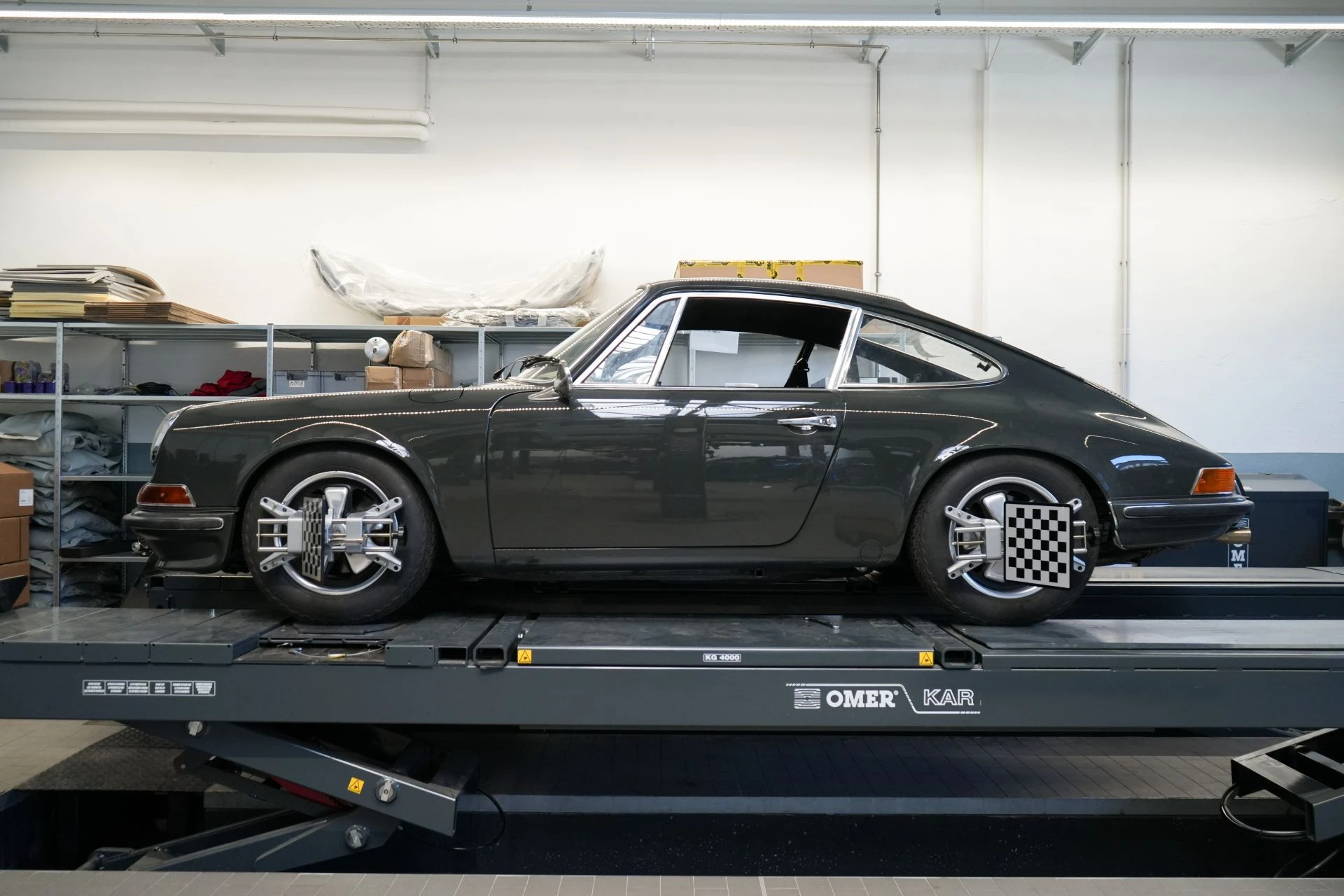 Porsche 911 F-Modell T 'Fuchs' - Projekt Bild