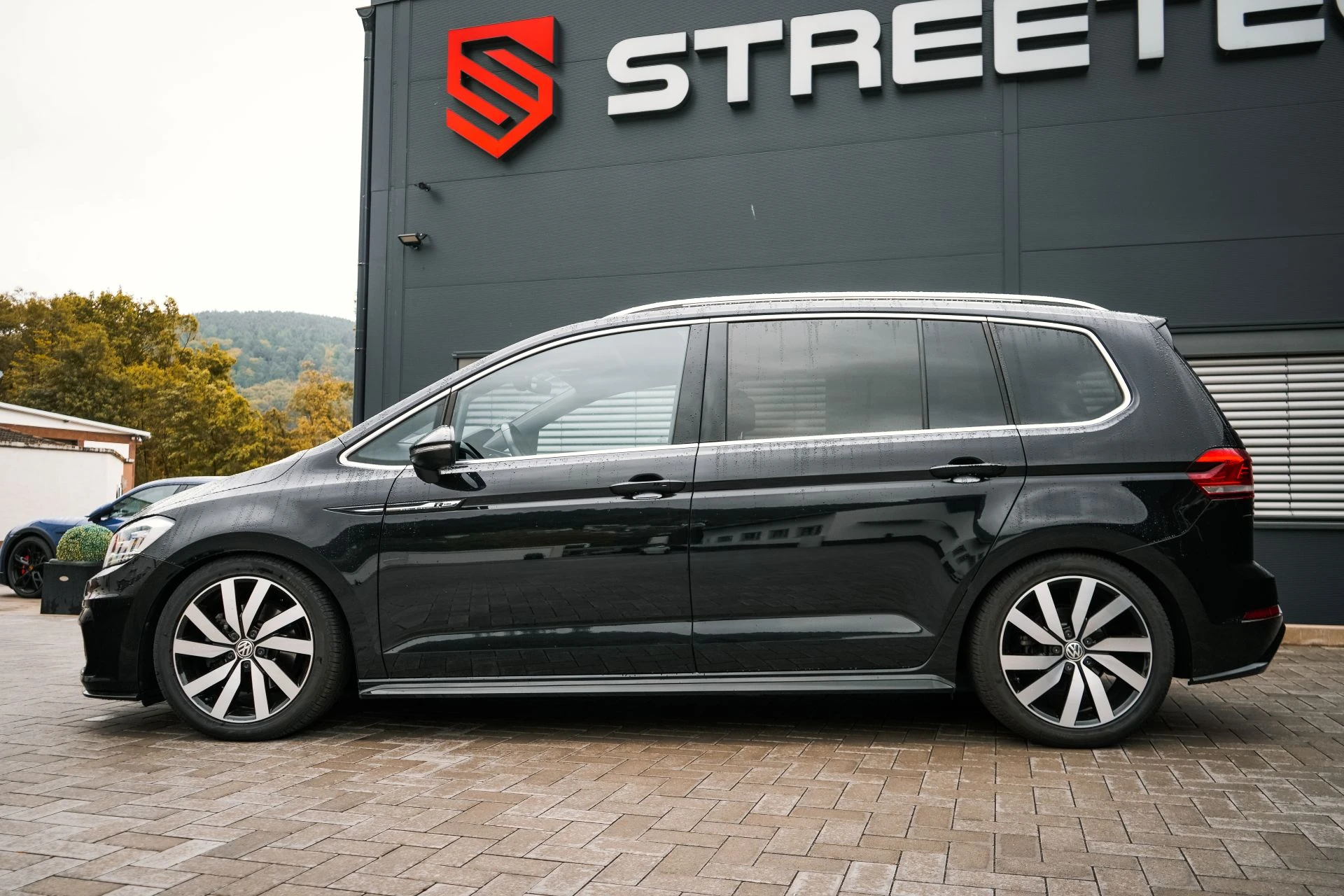 VW Touran R-Line - Projekt Bild
