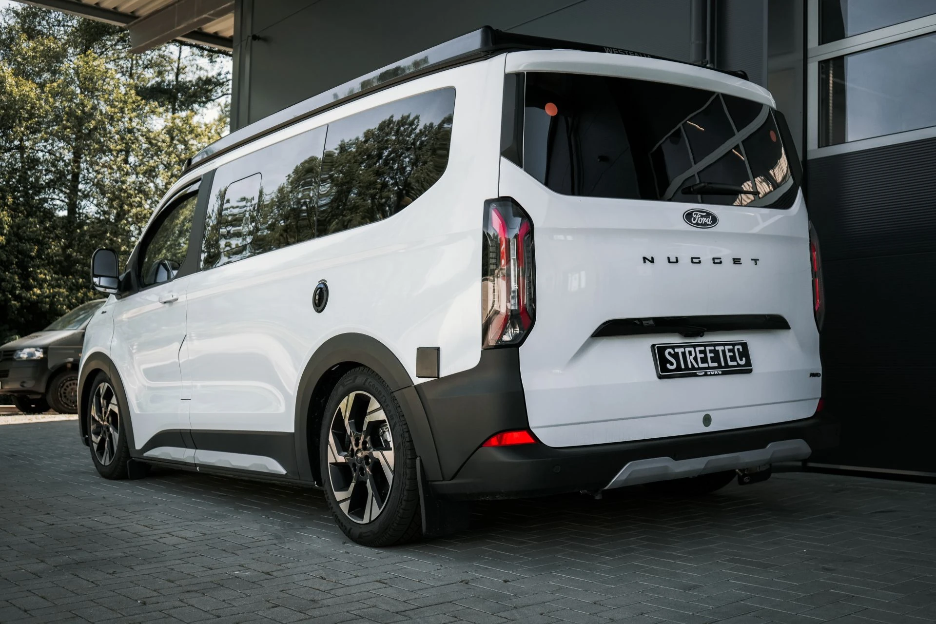Ford Transit V710 Tourneo Nugget white - Projekt Bild