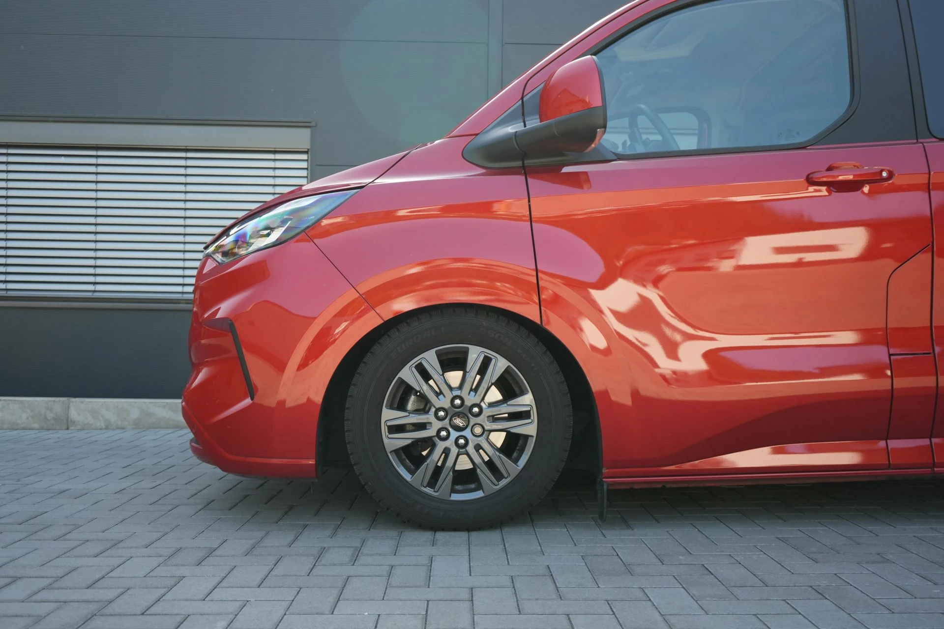 Ford Transit V710 RED Nugget - Projekt Bild