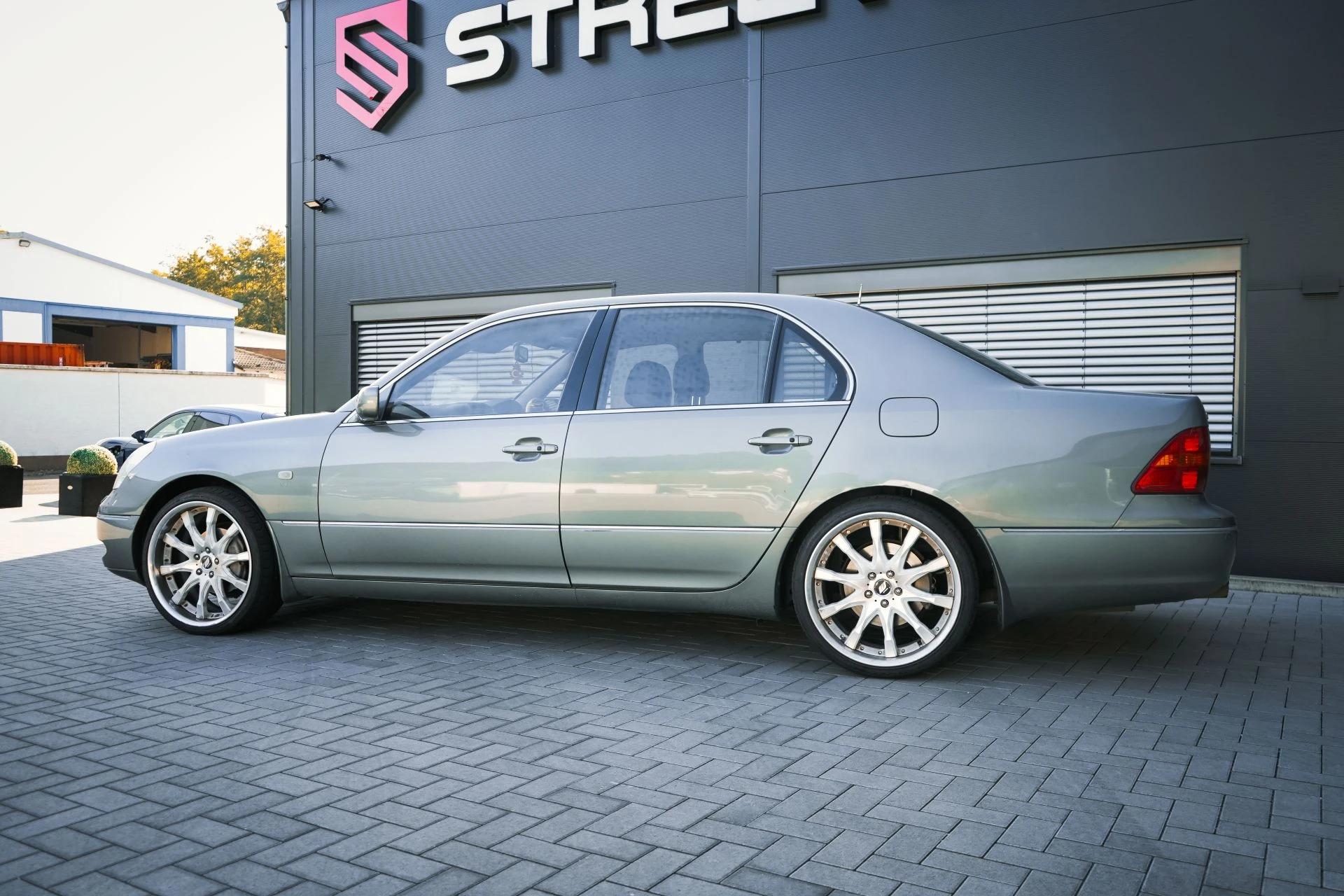 Lexus LS 430 Air Force - Projekt Bild