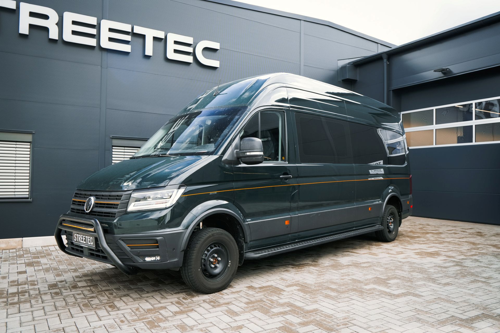 VW Crafter / Grand California DARK GREEN - Projekt Bild