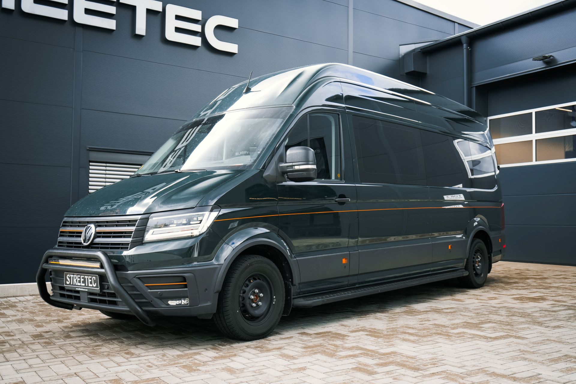 VW Crafter / Grand California DARK GREEN - Projekt Bild