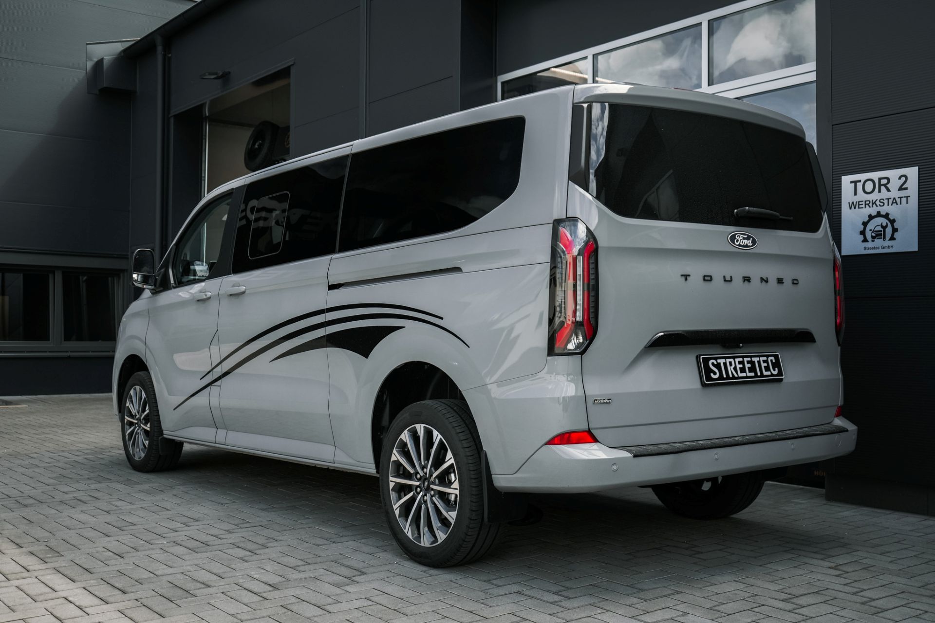 Ford Transit V710 Tourneo LH2 - Projekt Bild