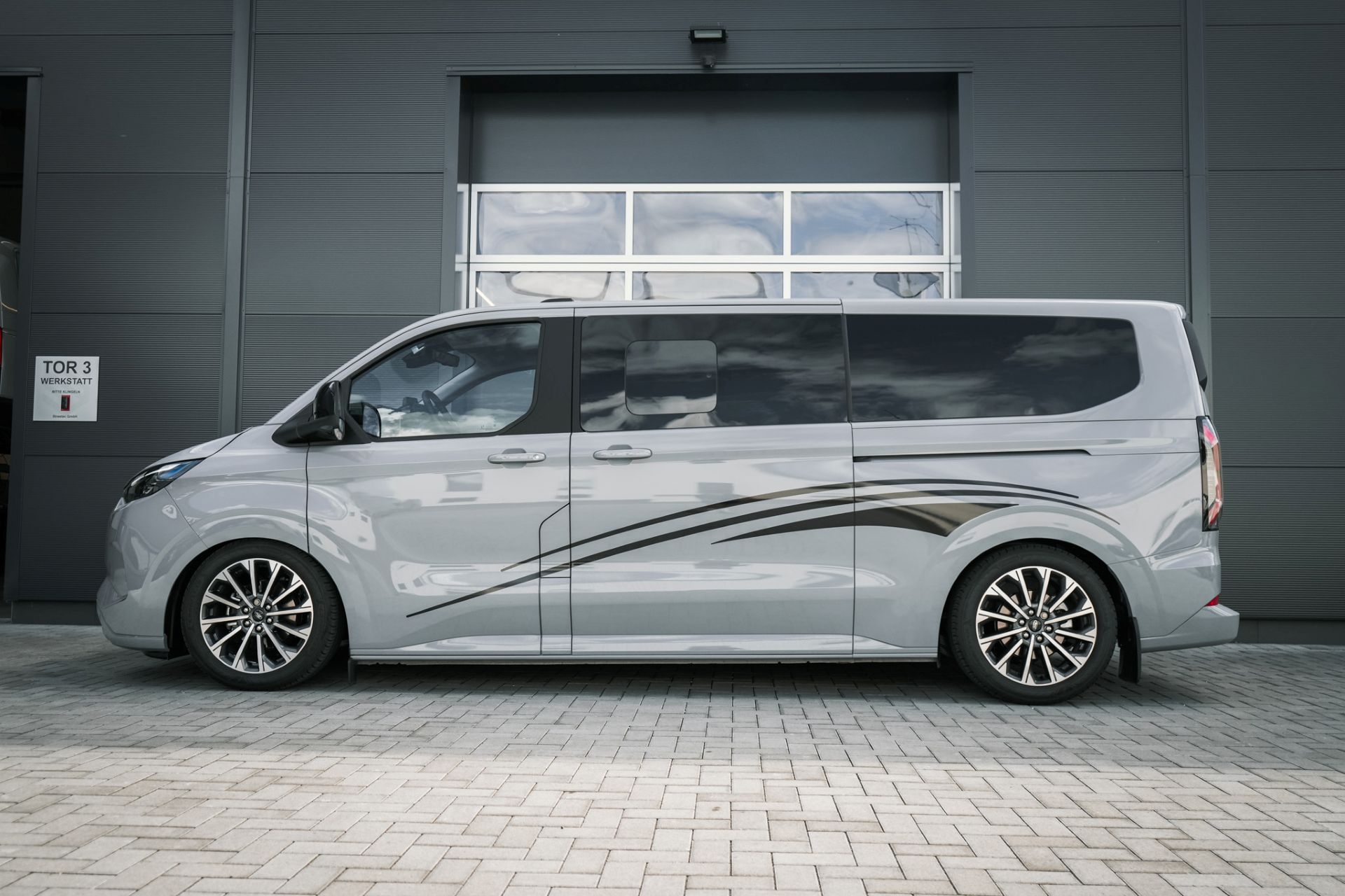 Ford Transit V710 Tourneo LH2 - Projekt Bild