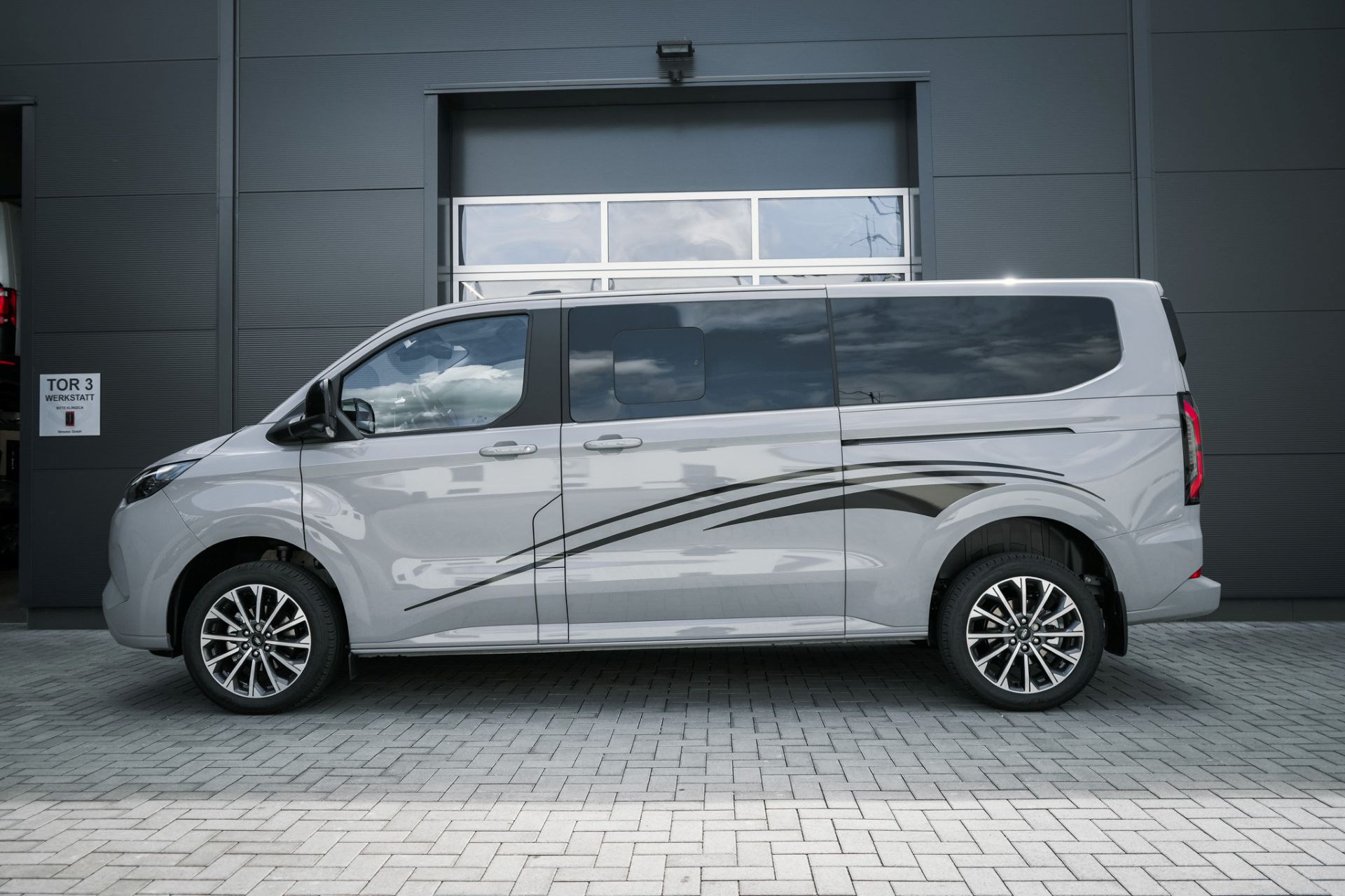 Ford Transit V710 Tourneo LH2 - Projekt Bild