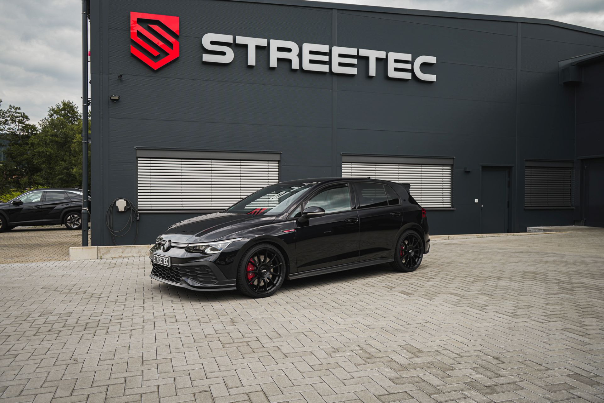 VW Golf 8 GTI Clubsport AllBlack - Projekt Bild