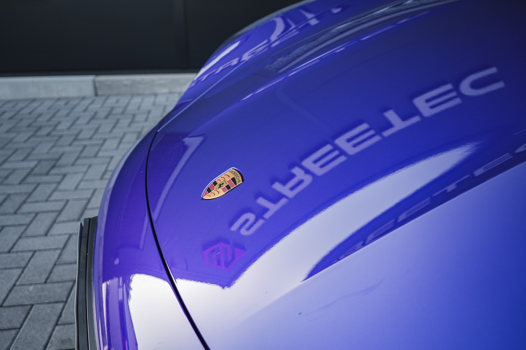 Porsche Taycan Sport Turismo GTS 'Purple Sky' - Projekt Bild