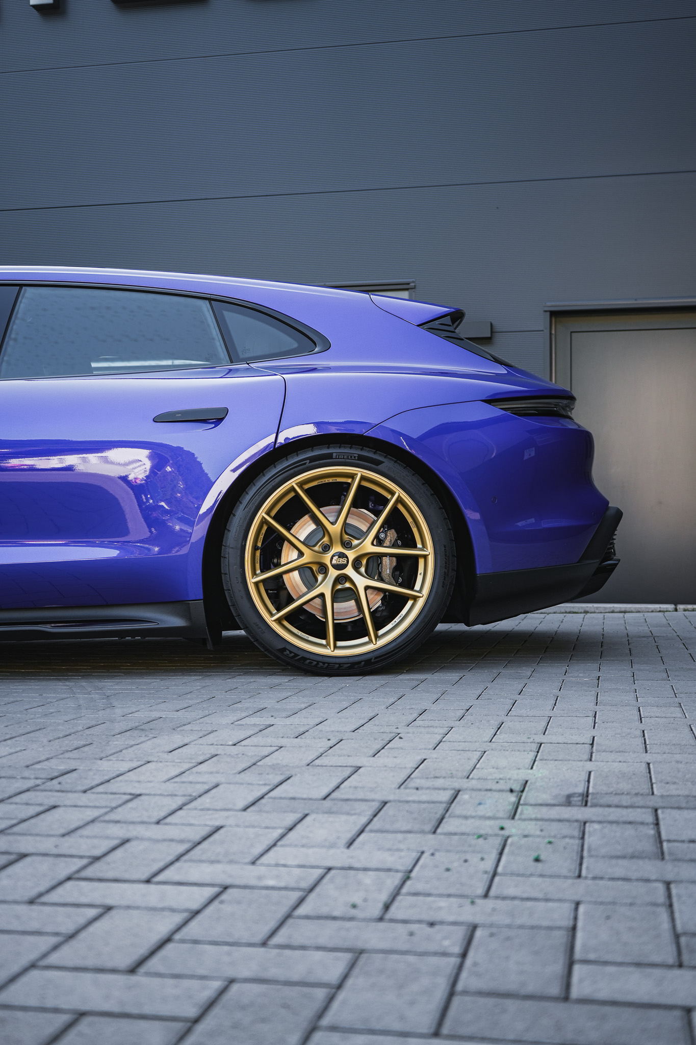 Porsche Taycan Sport Turismo GTS 'Purple Sky' - Projekt Bild