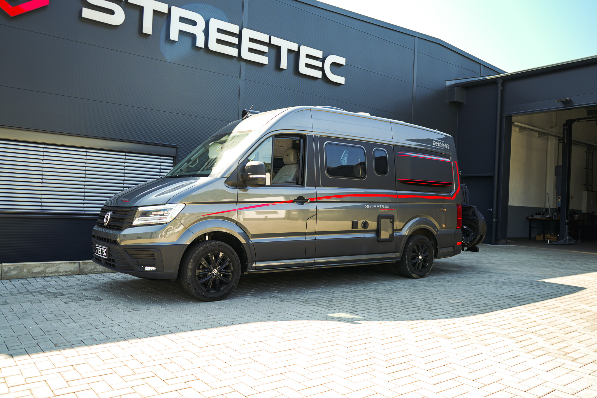 VW Crafter / Grand California Dethleffs Globetrail Performance - Projekt Bild