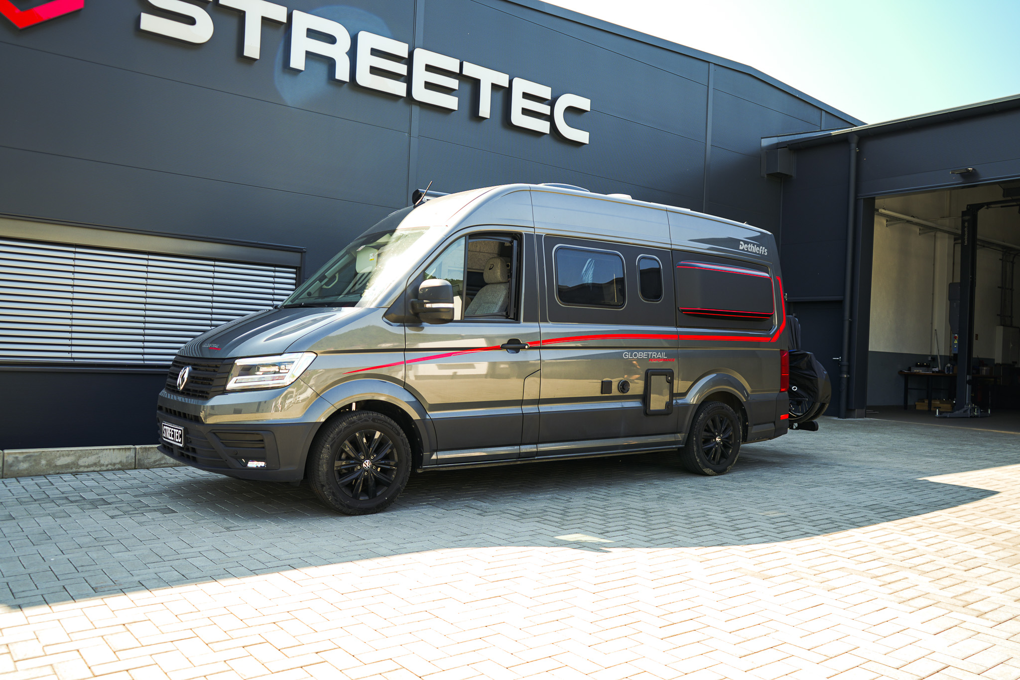 VW Crafter / Grand California Dethleffs Globetrail Performance - Projekt Bild