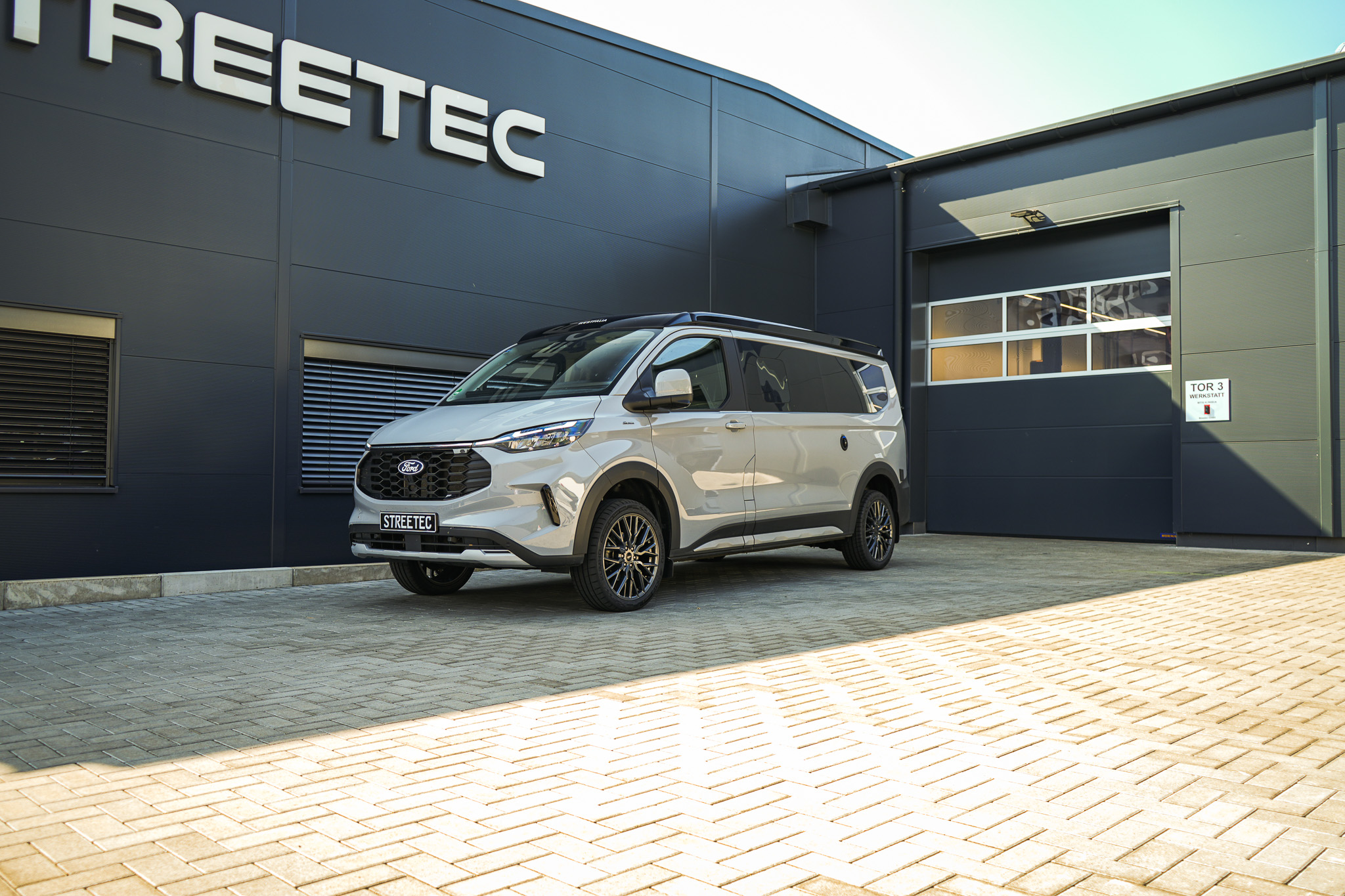 Ford Transit V710 Nugget 20" GMP - Projekt Bild