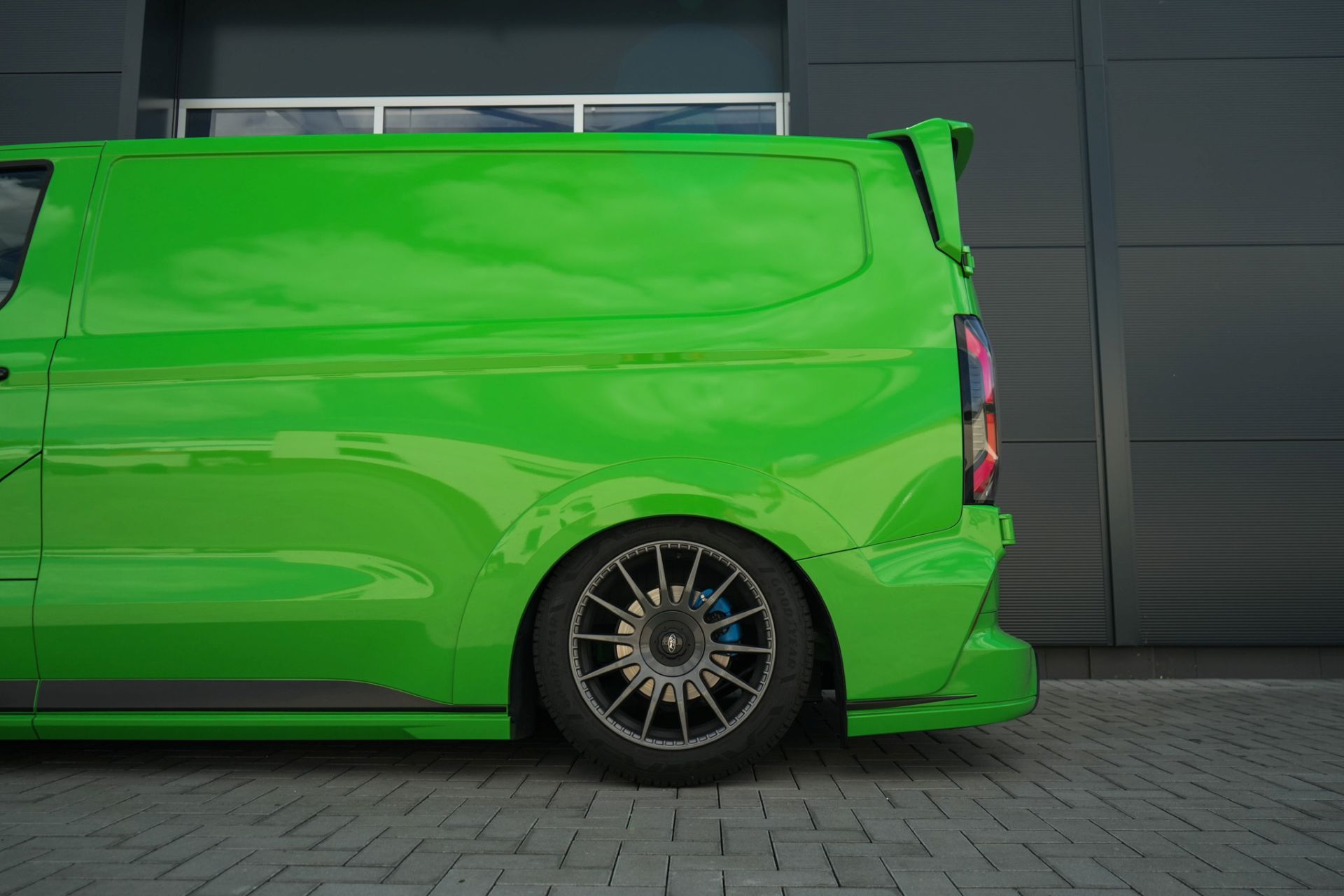 Ford Transit V710 MS-RT green - Projekt Bild